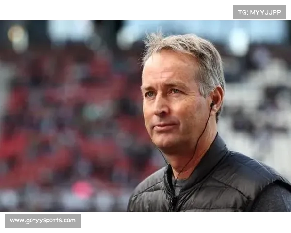 尤尔曼德接手勒沃库森后全胜势头延续 彰显战术调度与球队凝聚力